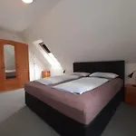 Stricker 33 By Interhome Appartement